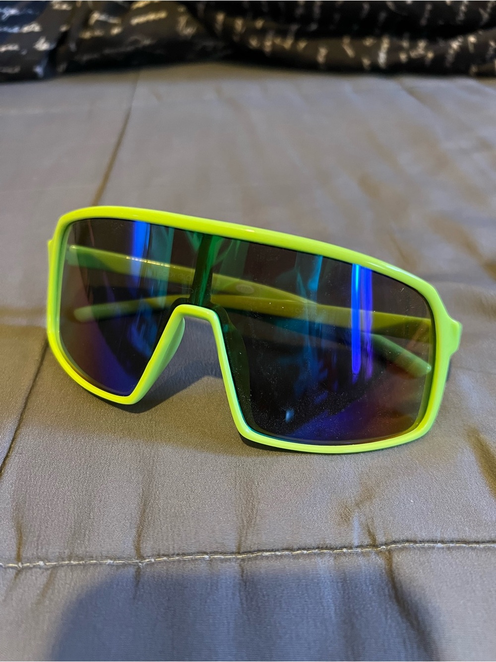Body Glove Neon Yellow Mirrored Performance Sunglasses